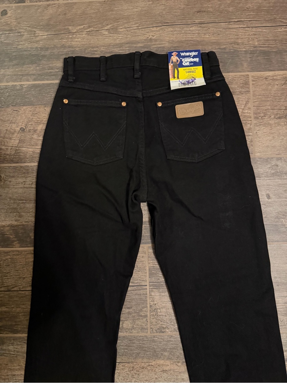 Wrangler Women’s Straight Leg Jeans — Black - Picture 4 of 6